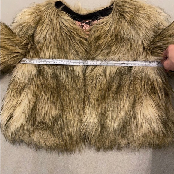 Authentic Juicy Couture faux fur jacket - Picture 7 of 9